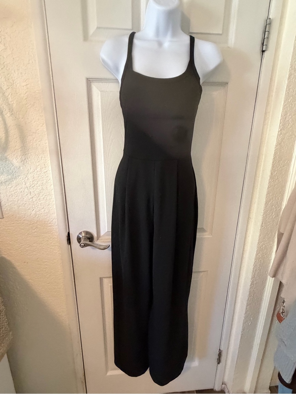 SHEIN Black Wide-Leg Jumpsuit with Slim Straps